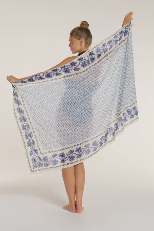 Pareo Wrap in Santorini Dots