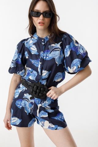 Frida Linen Shorts in Navy Hibiscus Print