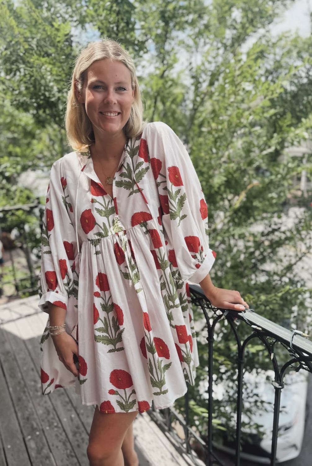 Taj Mini Dress in Red Flower, Size: XS/S