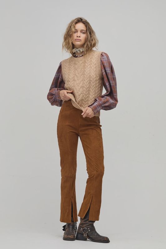 Otto Knitted Vest in Camel