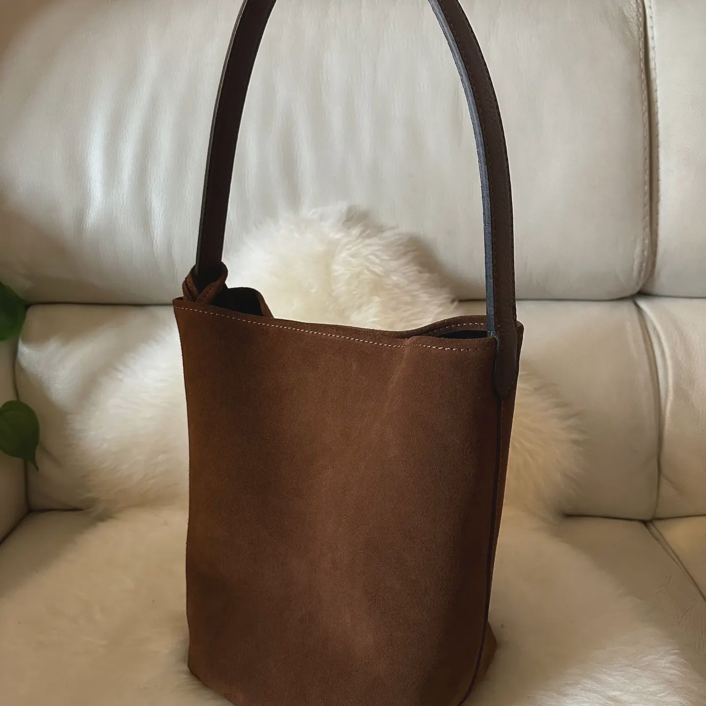 Lara Bucket Bag, Color: Brown
