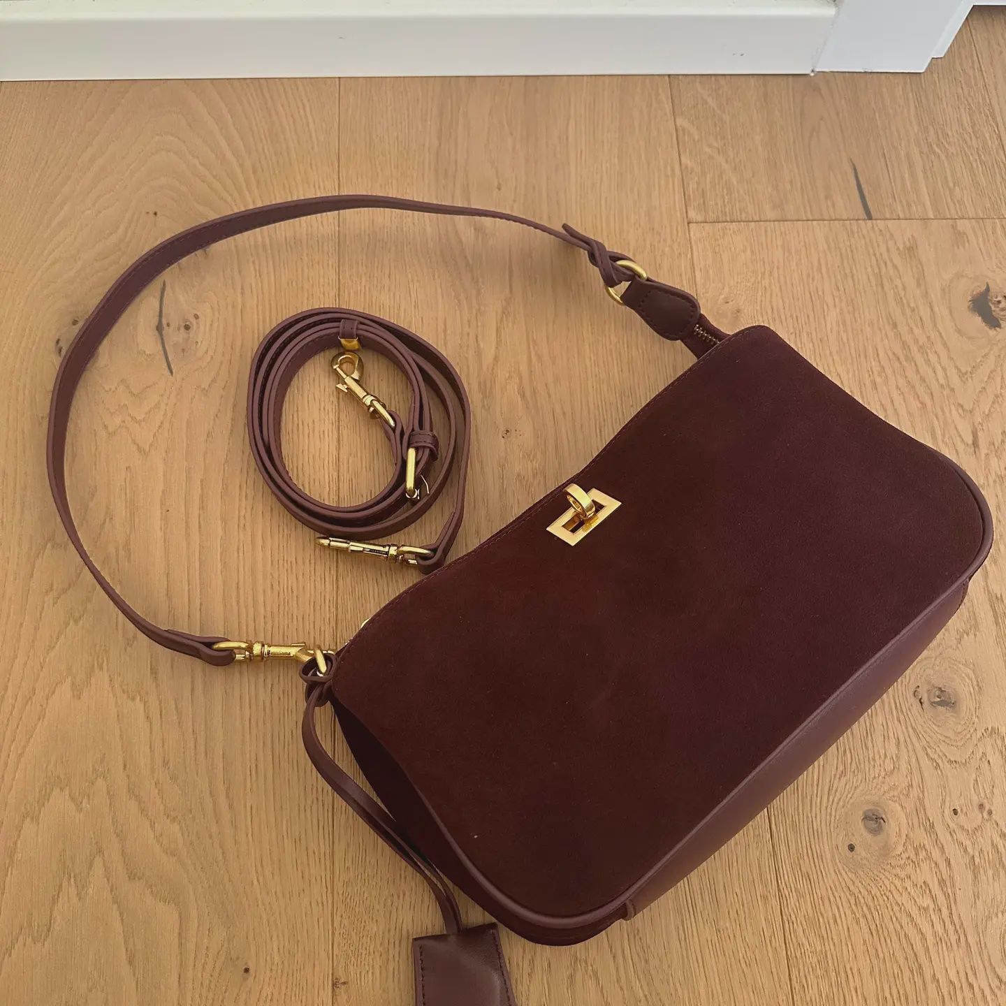 Texas Suede Pouch, Color: Burgundy