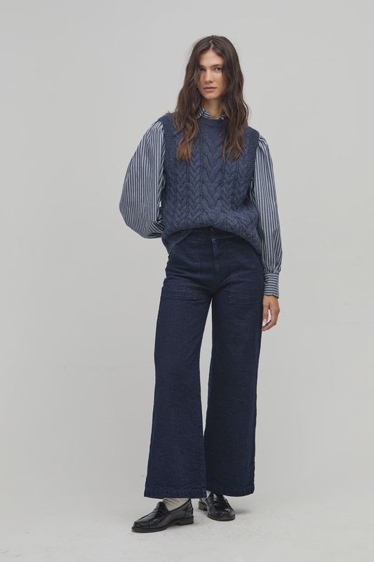 Otto Knitted Vest in Navy