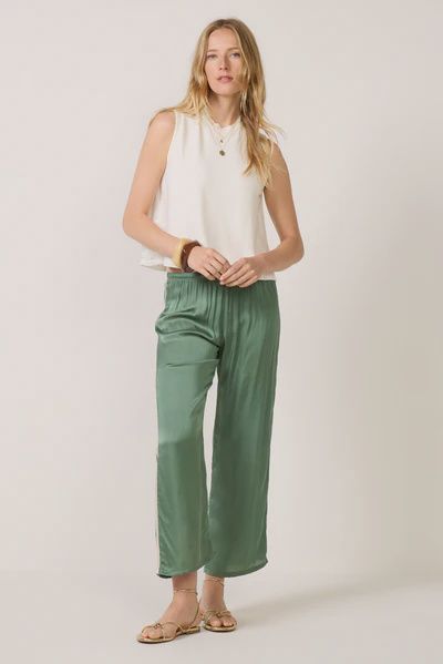 Bella Sleeveless Top in Cream