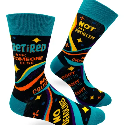 Retired Ask Someone Else Men&#39;s Novelty Crew Socks