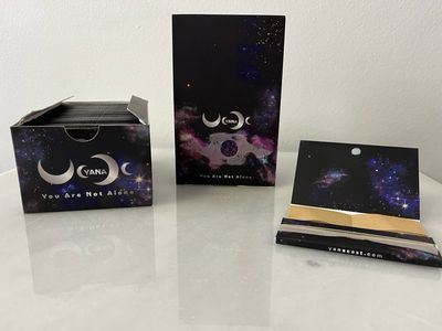 YANA Rolling Papers w/ Filter Tips