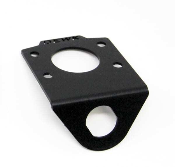DEWK TETHER PLATE FOR AC MAGNETIC TETHER