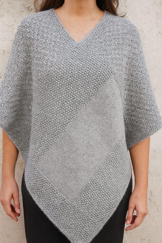 Poncho in 100% lana di Baby Alpaca