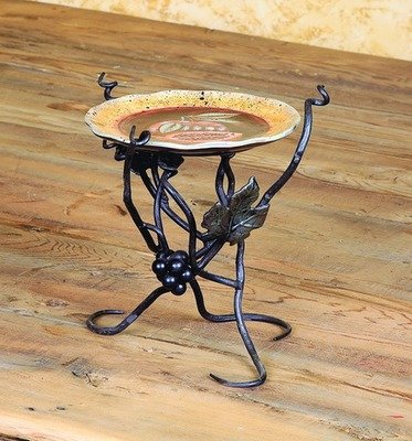 Vineyard 8&quot; Raised Plate Server