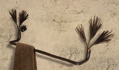 Pine 18&quot; Towel Bar