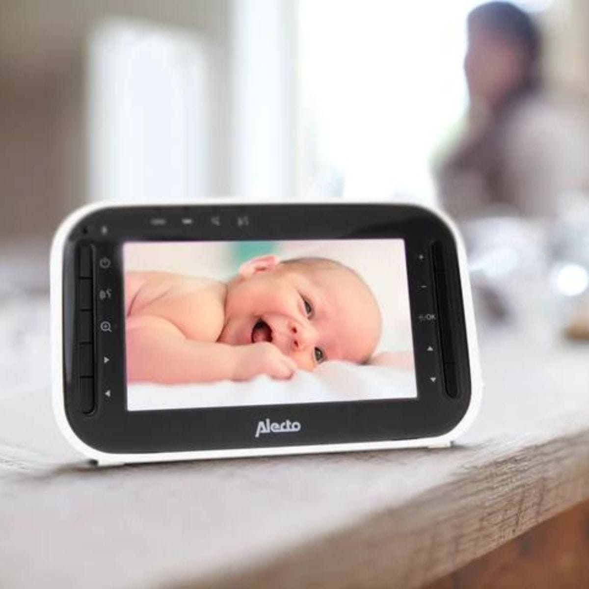 Baby monitor with movable camera Alecto DVM 200M