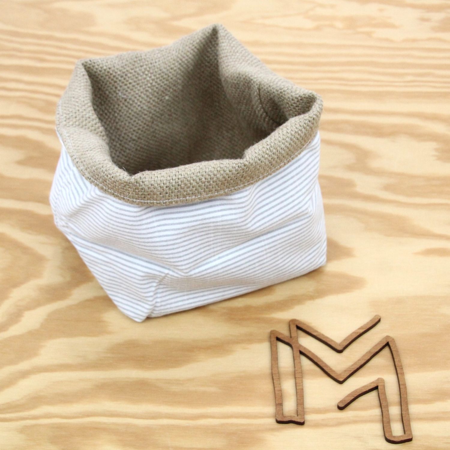 Mini opbergmand uit recuptextiel - Little stripes