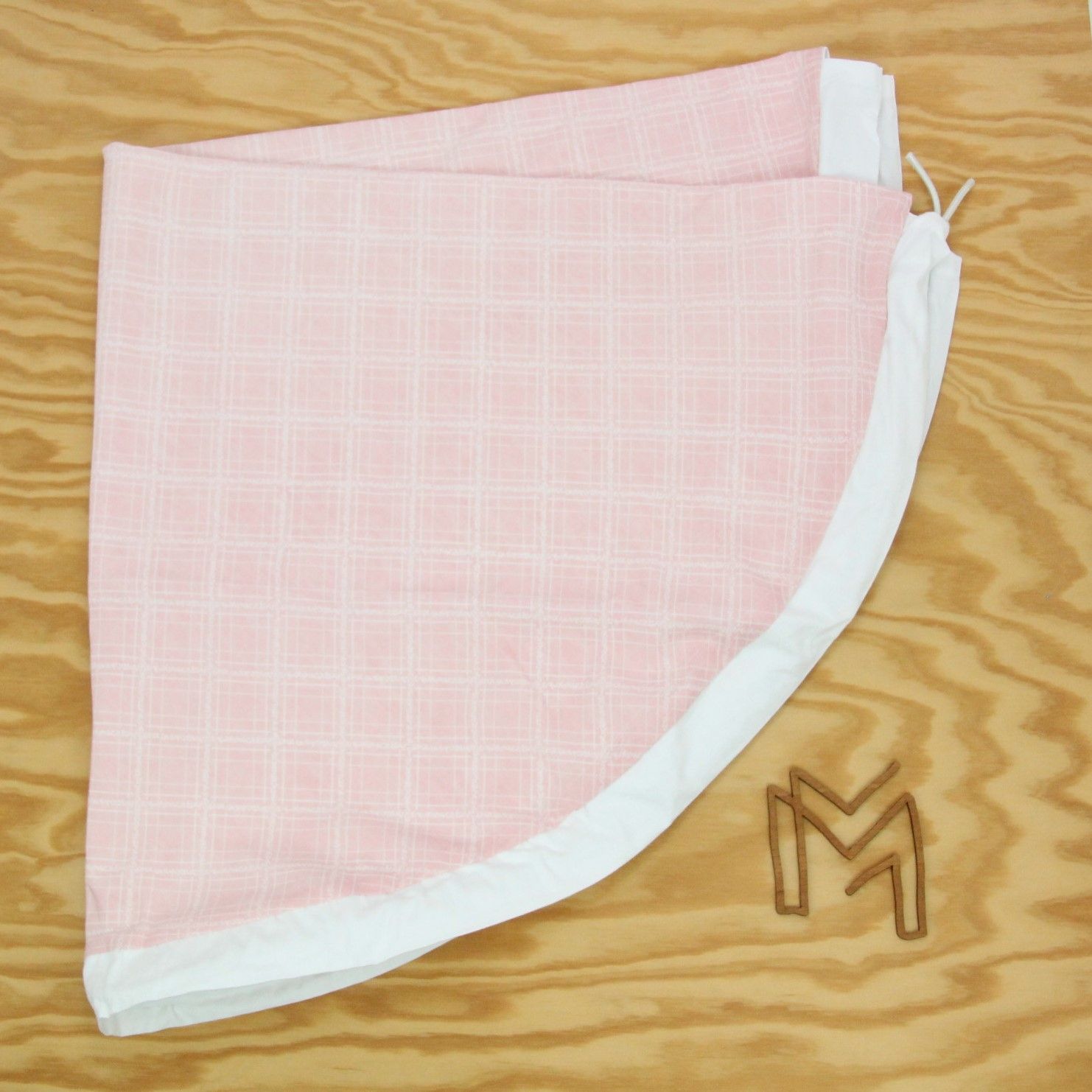 Play &amp; go uit recuptextiel - pink grid