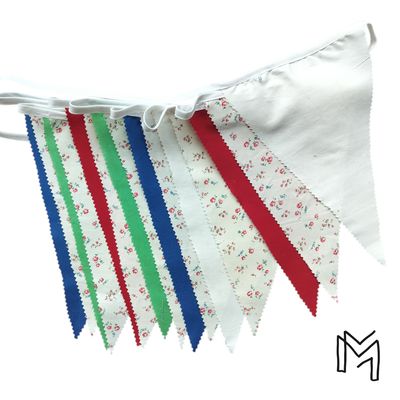 Vlaggetjes uit recuptextiel - sneeuwwitje