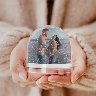 Sfera di neve  con glitter