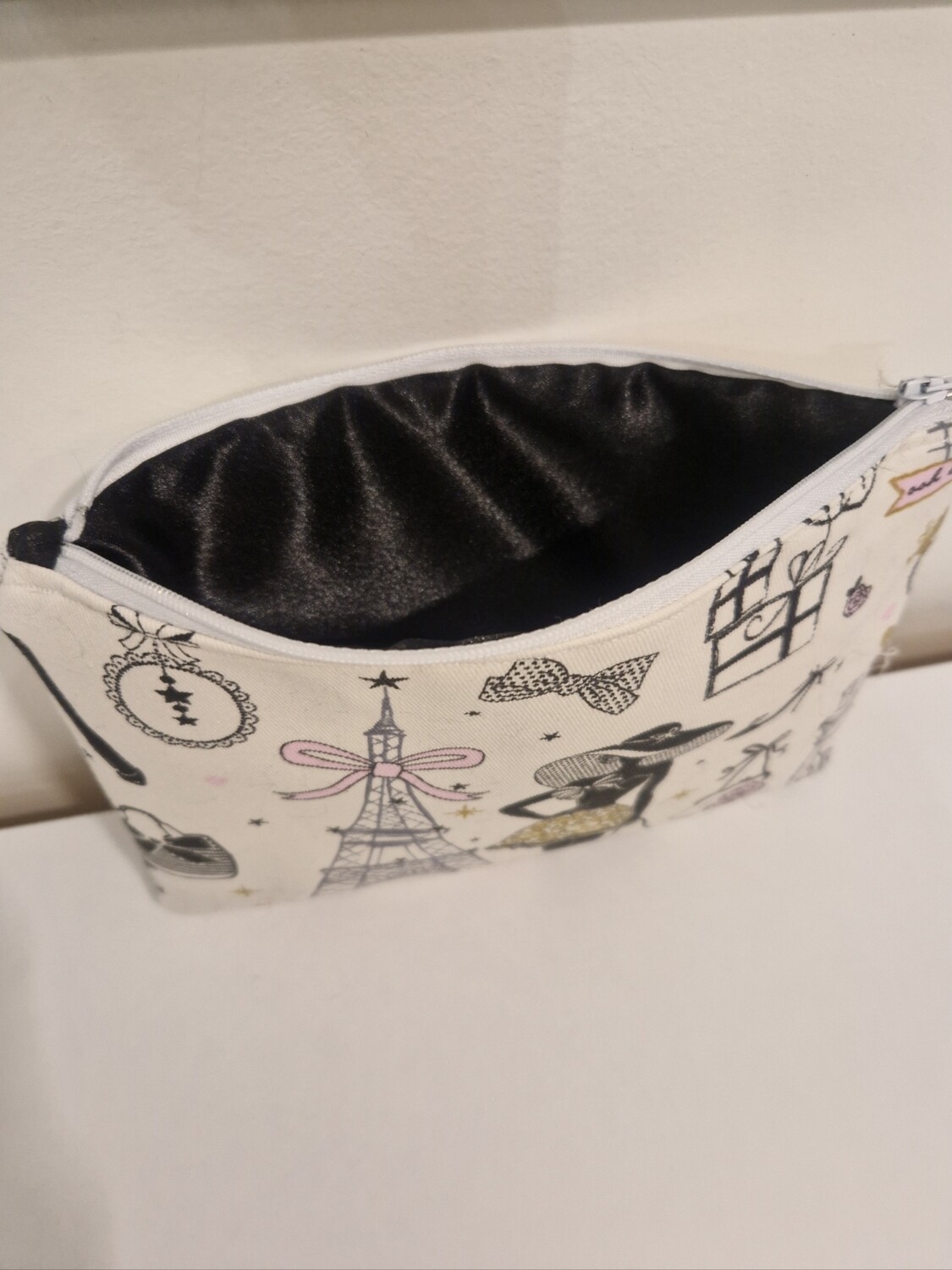 Pochette miss robe