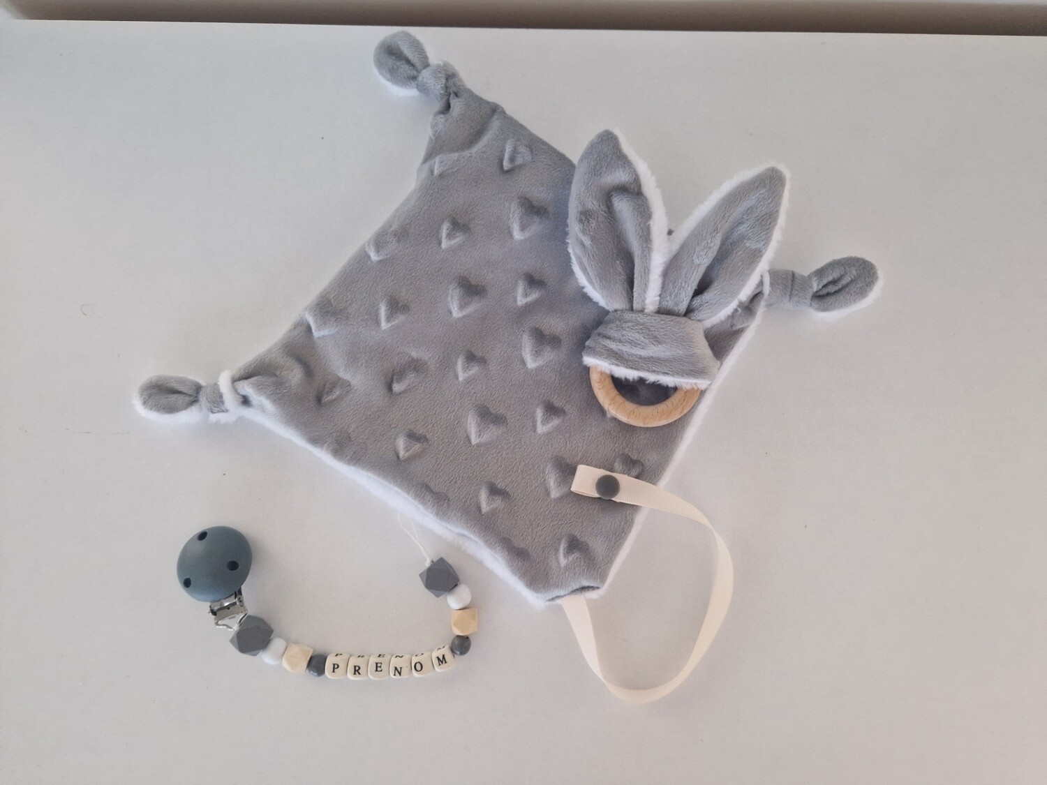 pack doudou , attache tetine + anneau de dentition