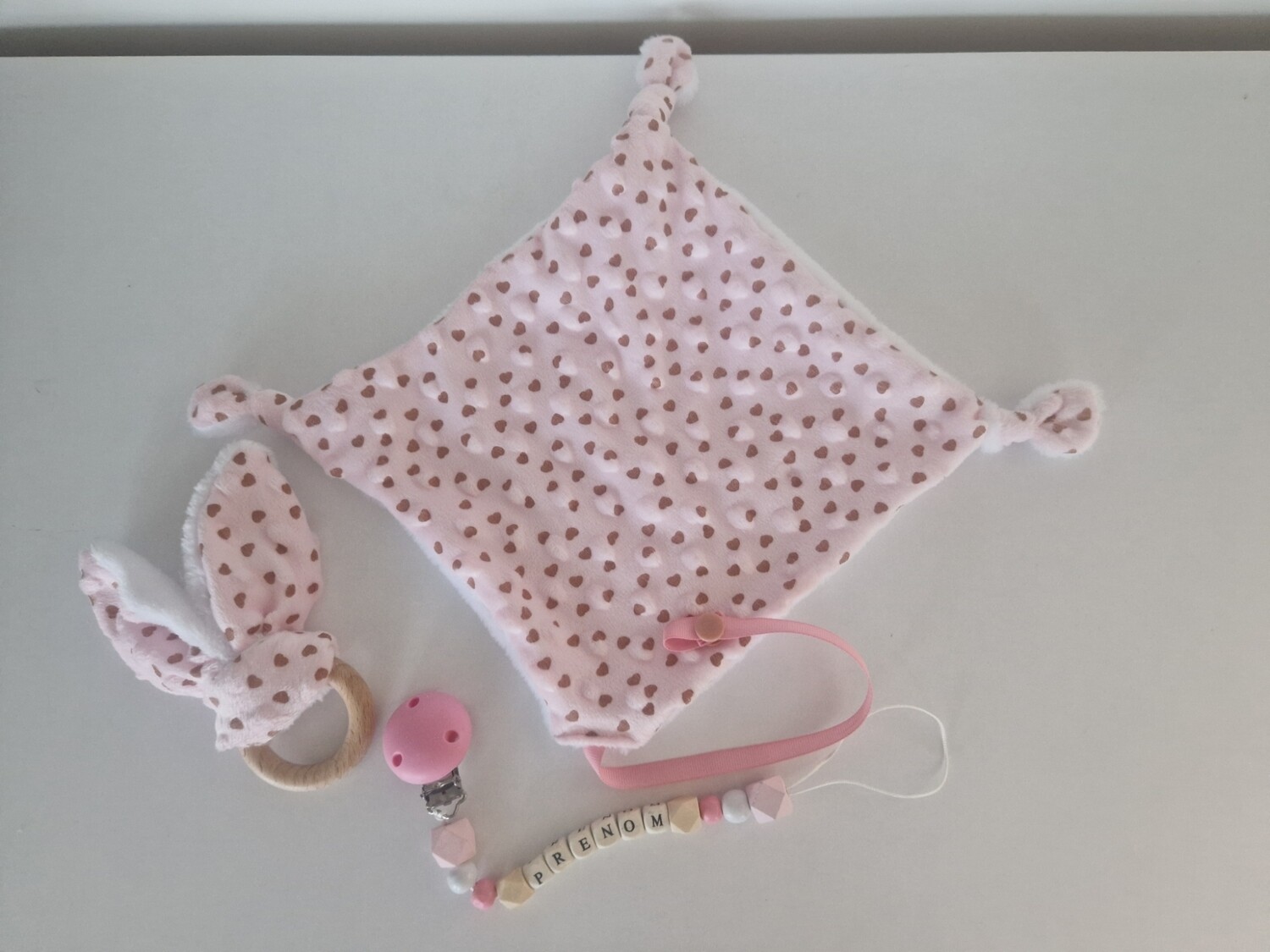 pack doudou , attache tetine + anneau de dentition