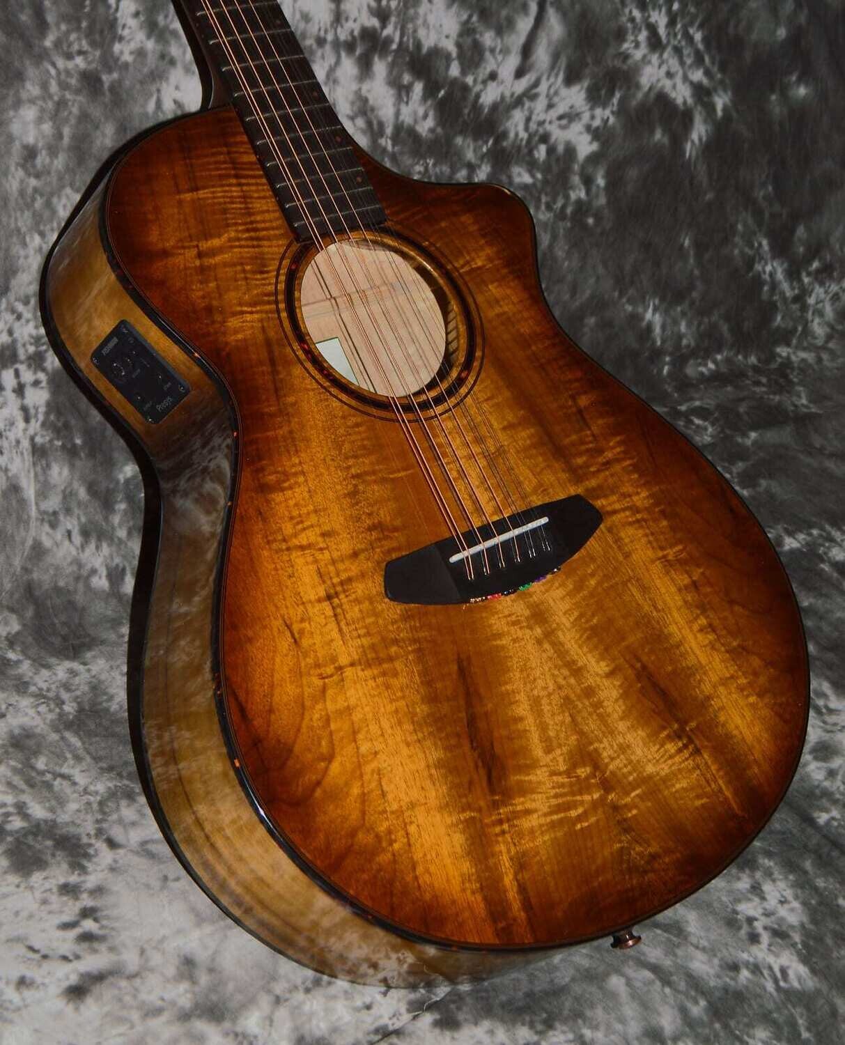 2022 Breedlove - Pursuit Exotic S Concert CE 12 string - Amber