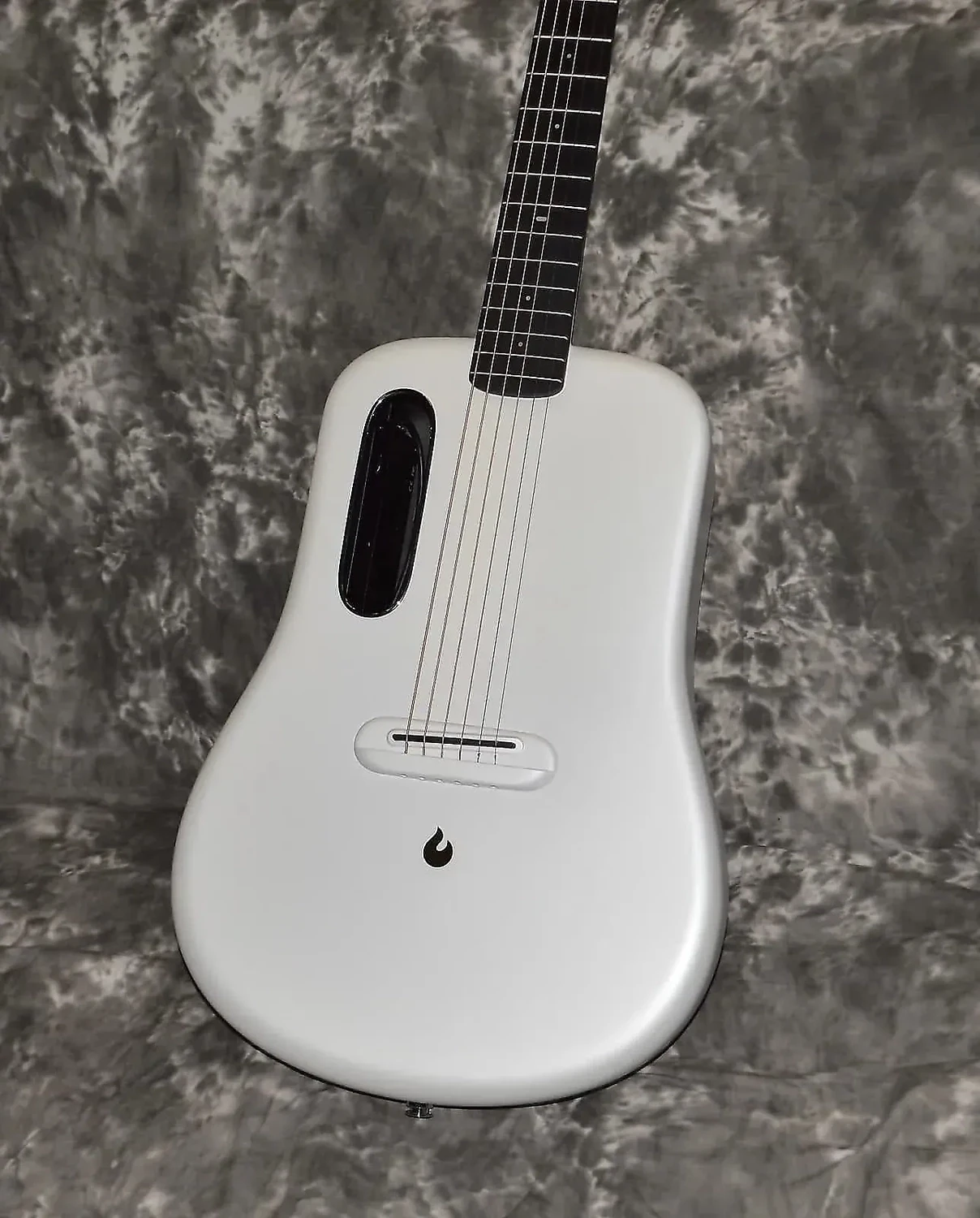 2022 Lava Music - Me-3 Carbon Fiber Smart Guitar - White 38