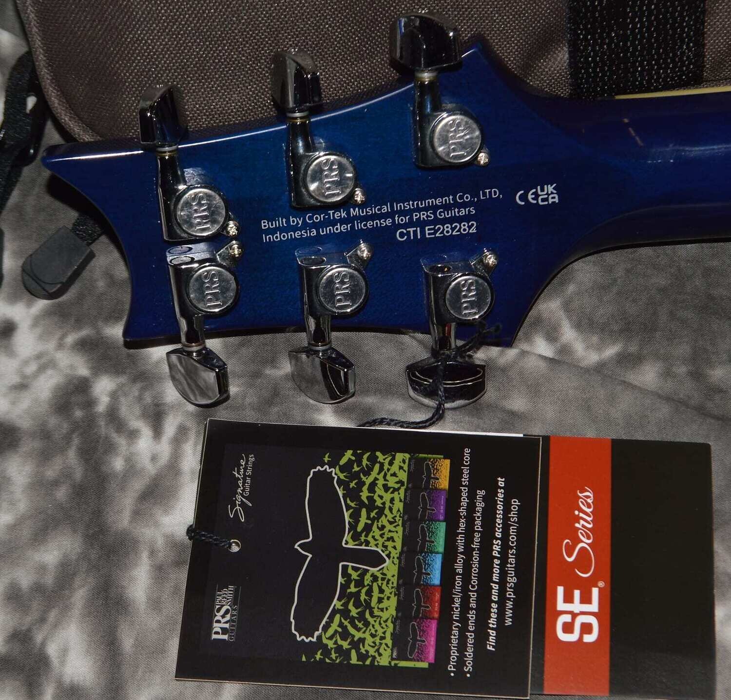 2022 PRS - SE Standard 24 - Translucent Blue | WE SHIP WORLDWIDE!