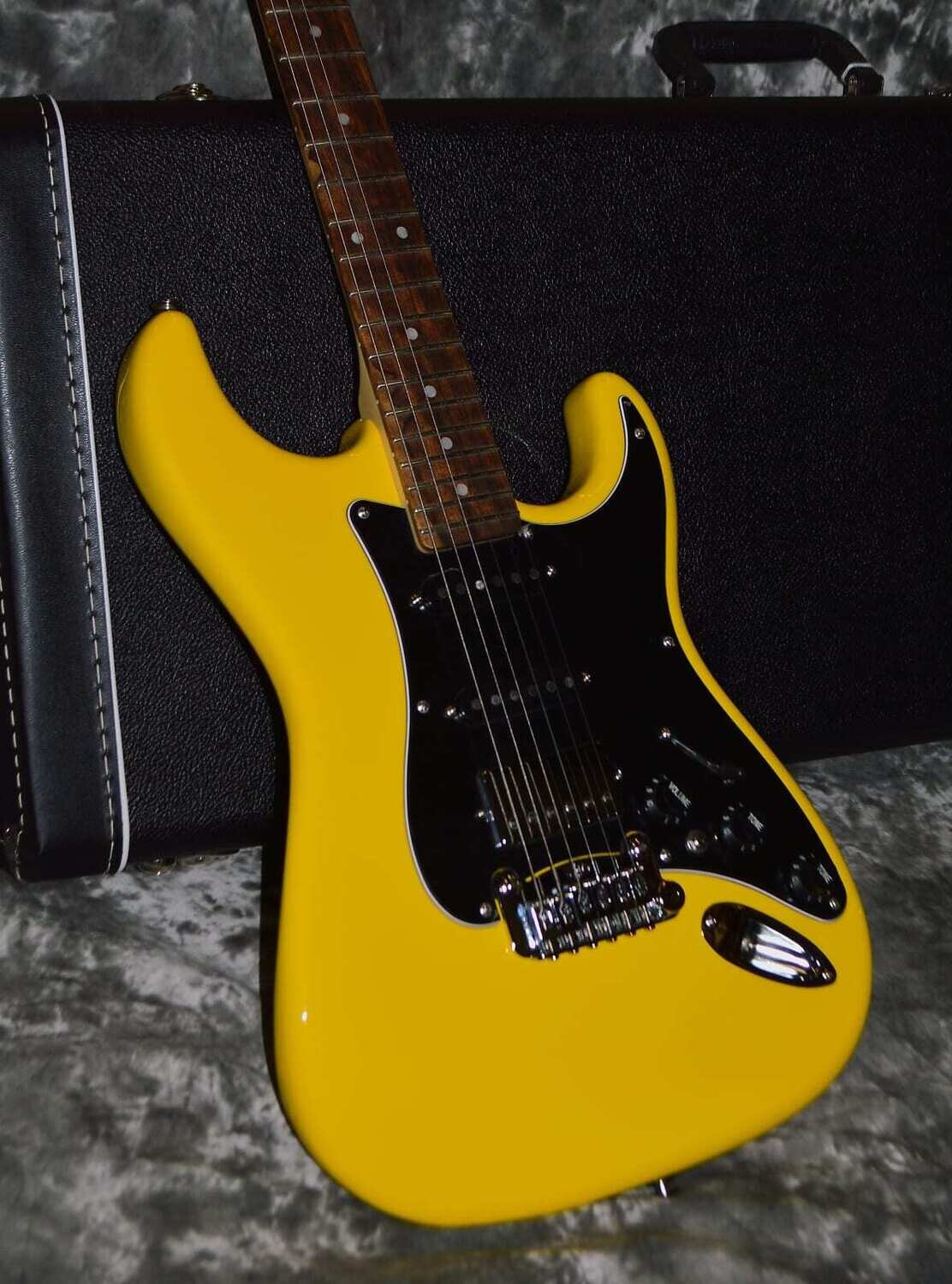 2022 G&L - USA Legacy HSS - Yellow Fever