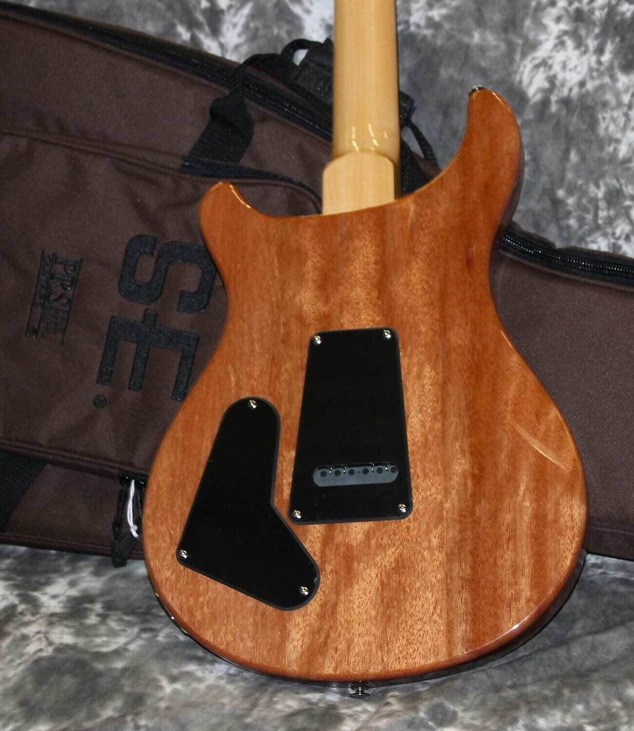 2023 PRS - SE Custom 22 Semi Hollow - Santana Yellow