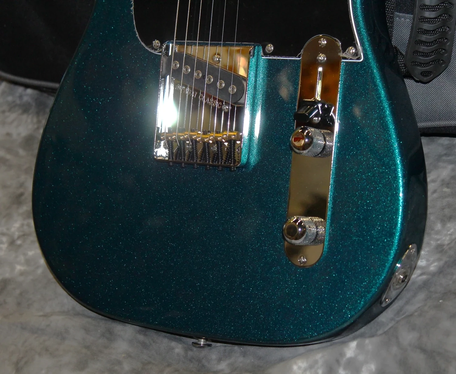 2023 G&L - ASAT Classic - Emerald Blue Metallic