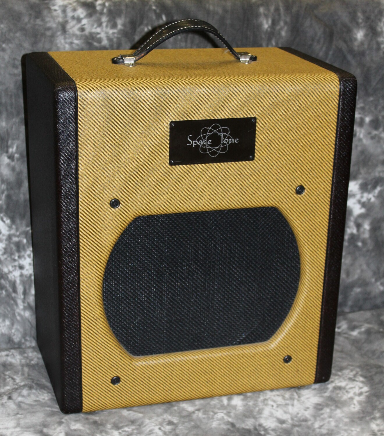 Swart Amp - Atomic Space Tone - w/ Footswitch & Cover
