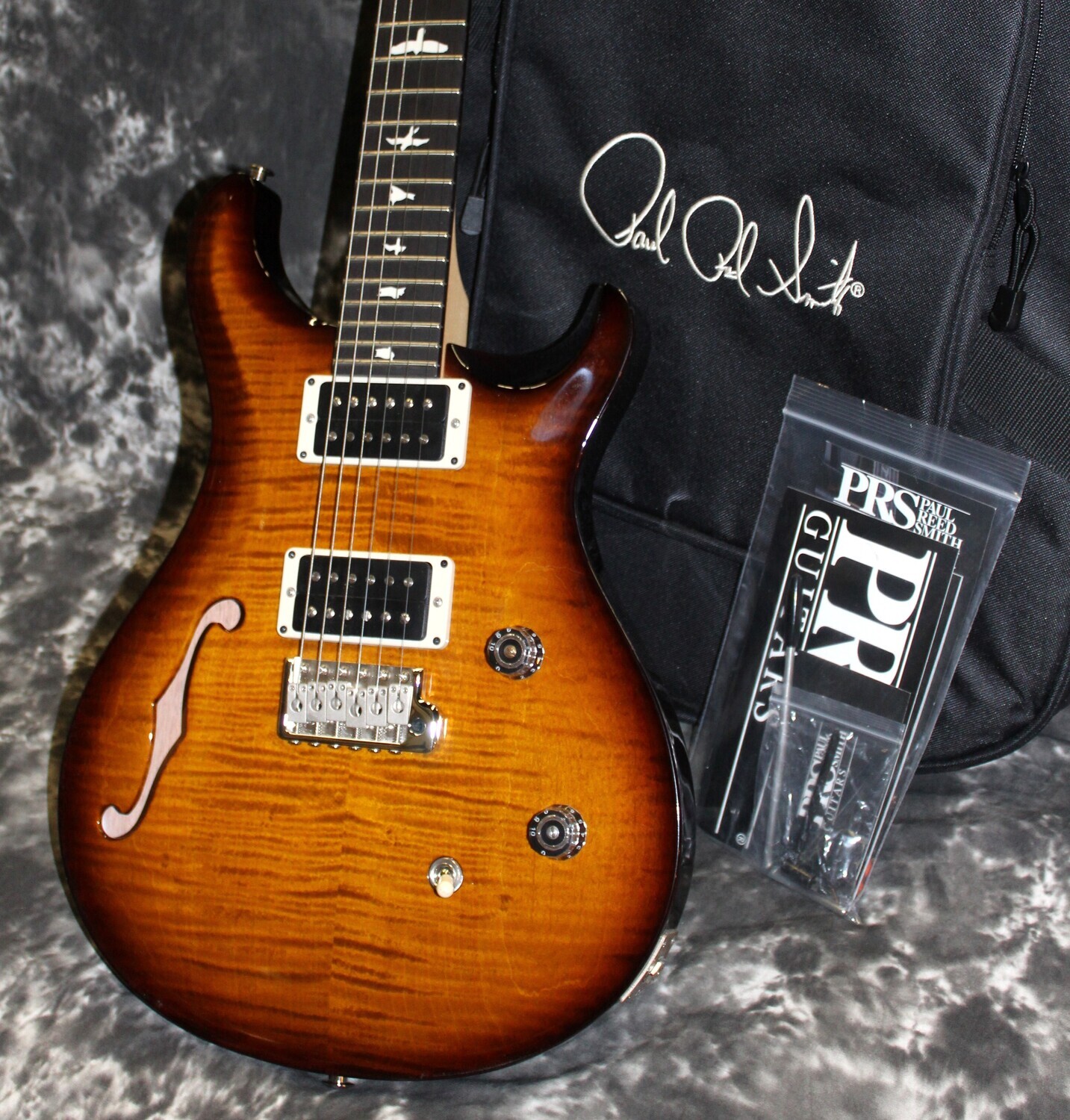 2023 PRS - CE24 Bolt-On Semi-Hollow - Black Amber | WE SHIP WORLDWIDE!
