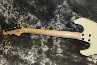 G&L Rampage 24, Maple Board 2024 - Ivory