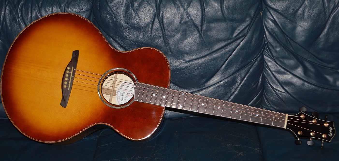 Hsienmo Medium Jumbo Flamed Maple