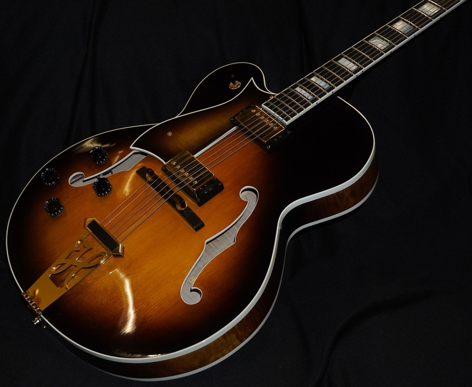 1999 Heritage Custom Lefty Eagle Classic "THIN"