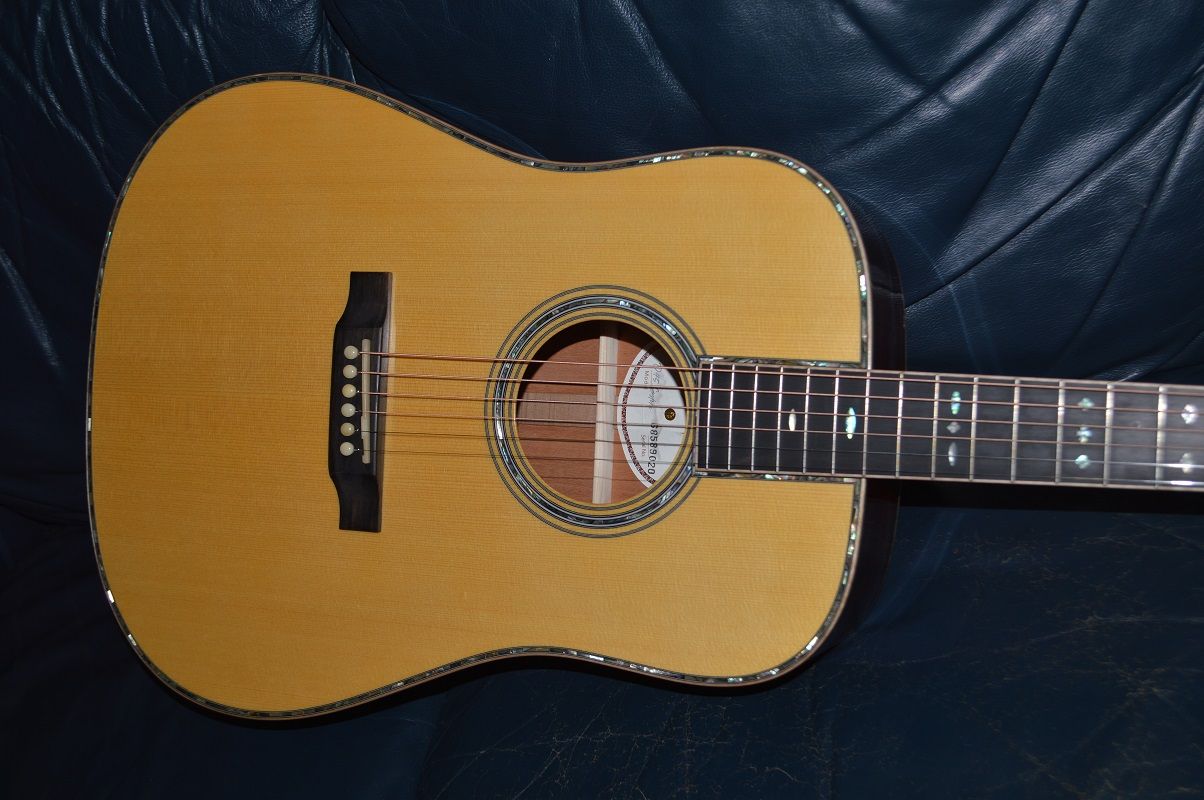 2025 Custom Hsienmo Dreadnaught, Adirondack Top