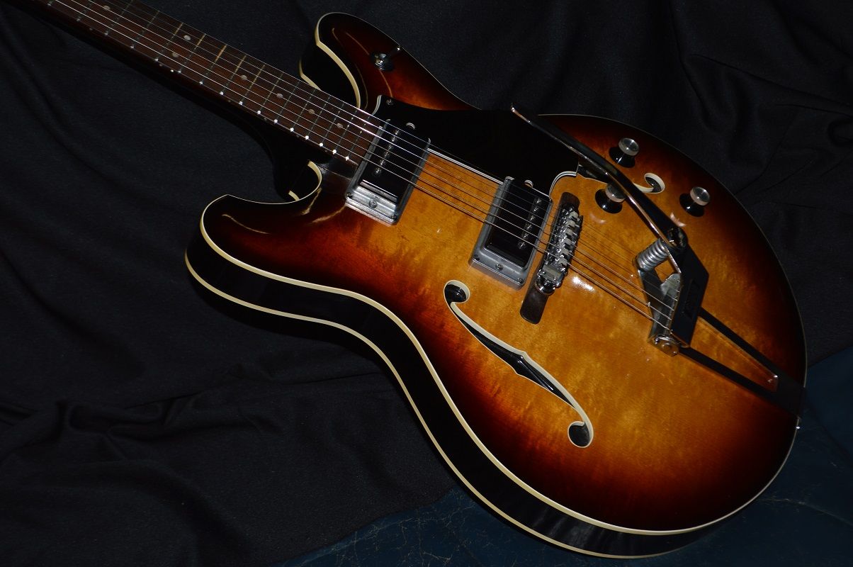 1967 Yamaha SA-30 335 style
