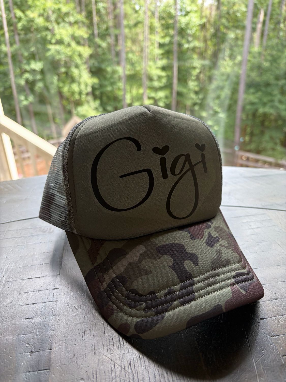 Gigi hat