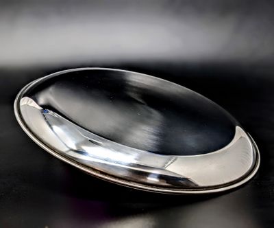 Très Silver Round Roll Tray
