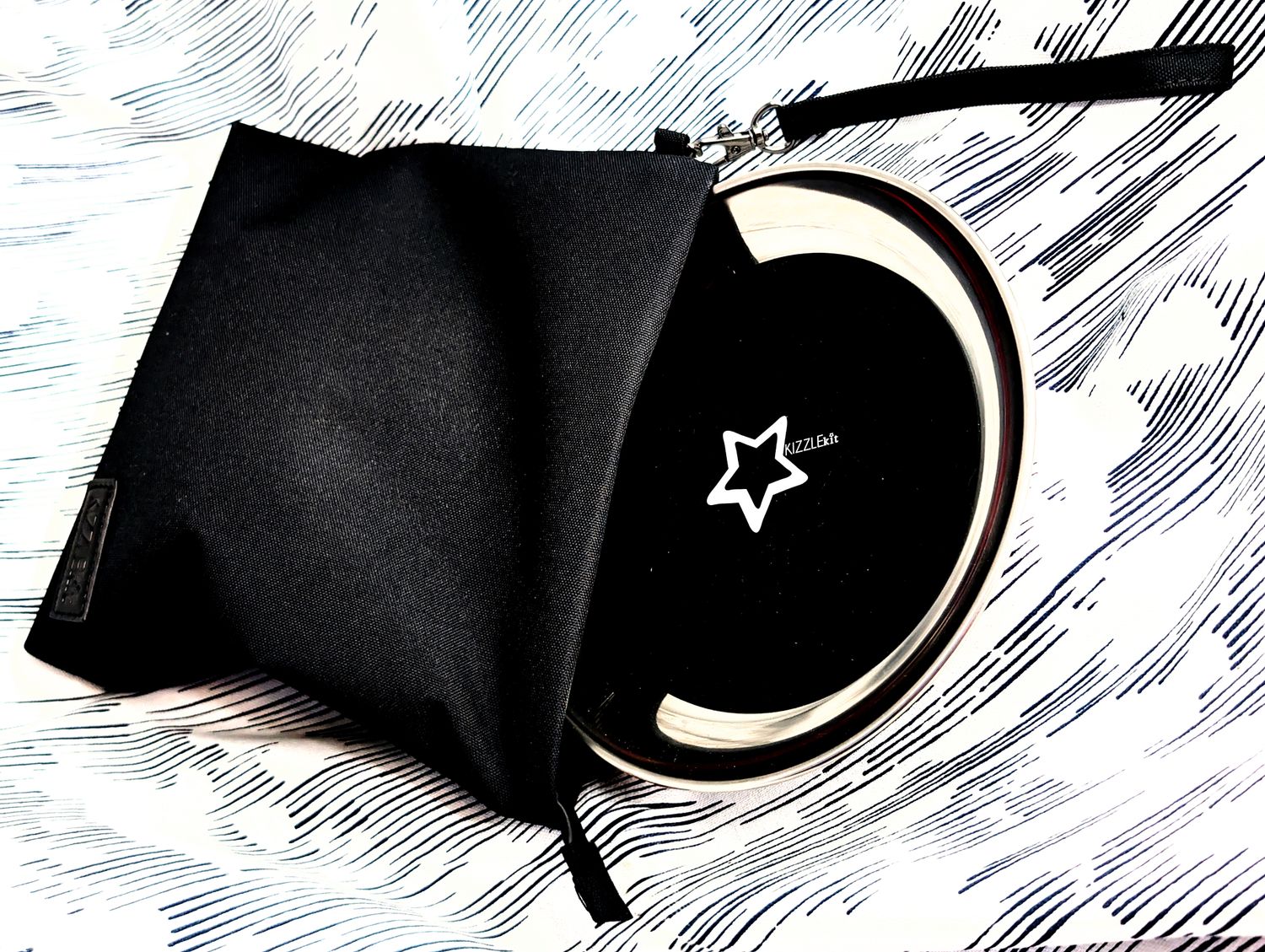 Clutch - Large with Roll Tray