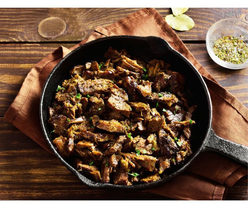 Chicken A La Plancha Meal  - Includes: Rice Pilaf | Sauteed Green Beans | Traditional Hummus | Fresh baked pita (Meal Serves 5)