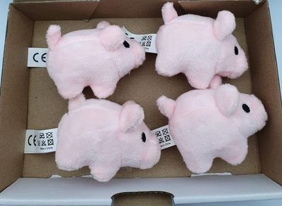 Plüsch Mini Schwein / Glücksschweinchen / Schweinchen / Stofftier ca. 7x5x4,3 zum basteln geeignet Plüsch Mini Schwein / Glücksschweinchen / Schweinchen / Stofftier ca. 7x5x4,3 zum basteln geeignet