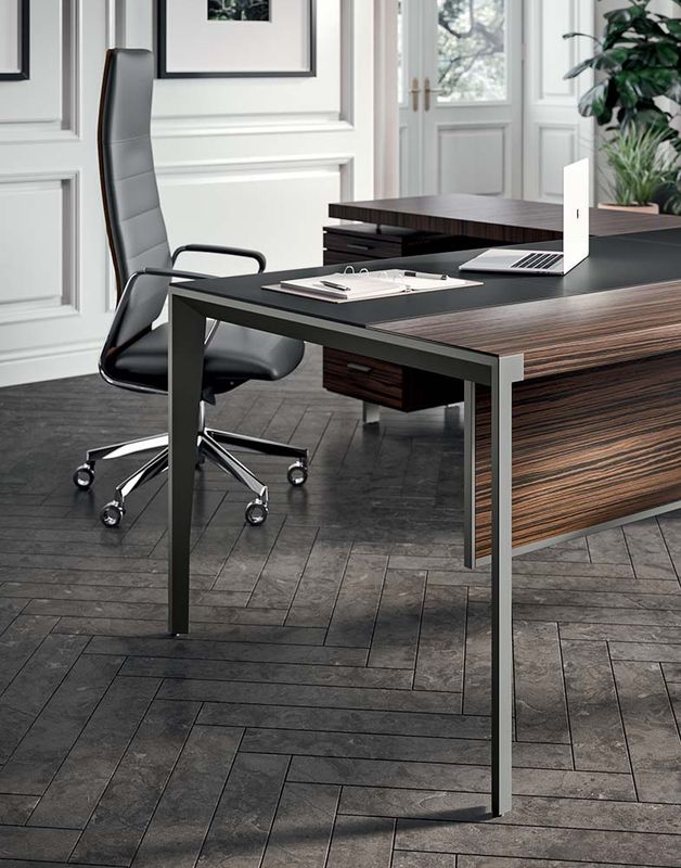 EXECUTIVE DESK X9