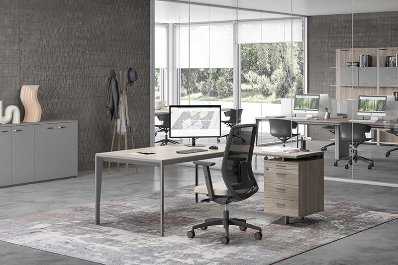OPERATING  TASK CHAIRS