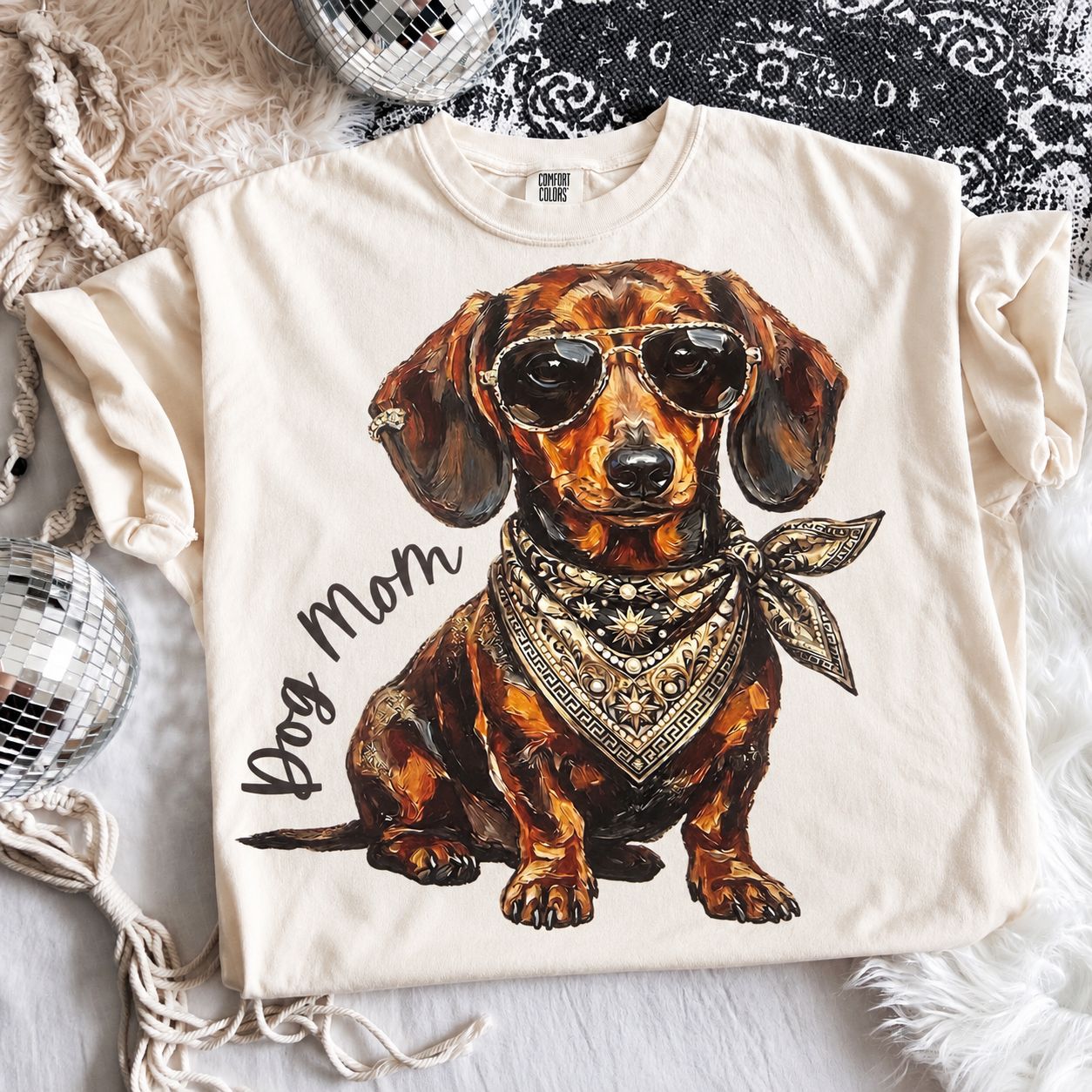 Dachshund Dog Mom T-shirt