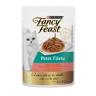 Fancy Feast Petit Filets with Salmon 85g