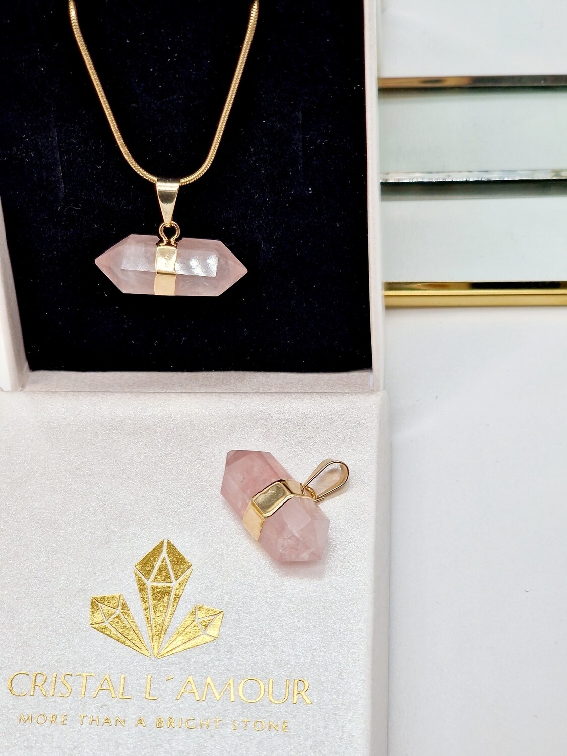 ROSENQUARZ Dopellender Anhänger Gold