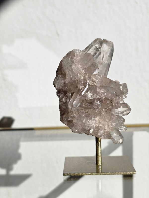 BERGKRISTALL mit Gold Ständer Nr. 1