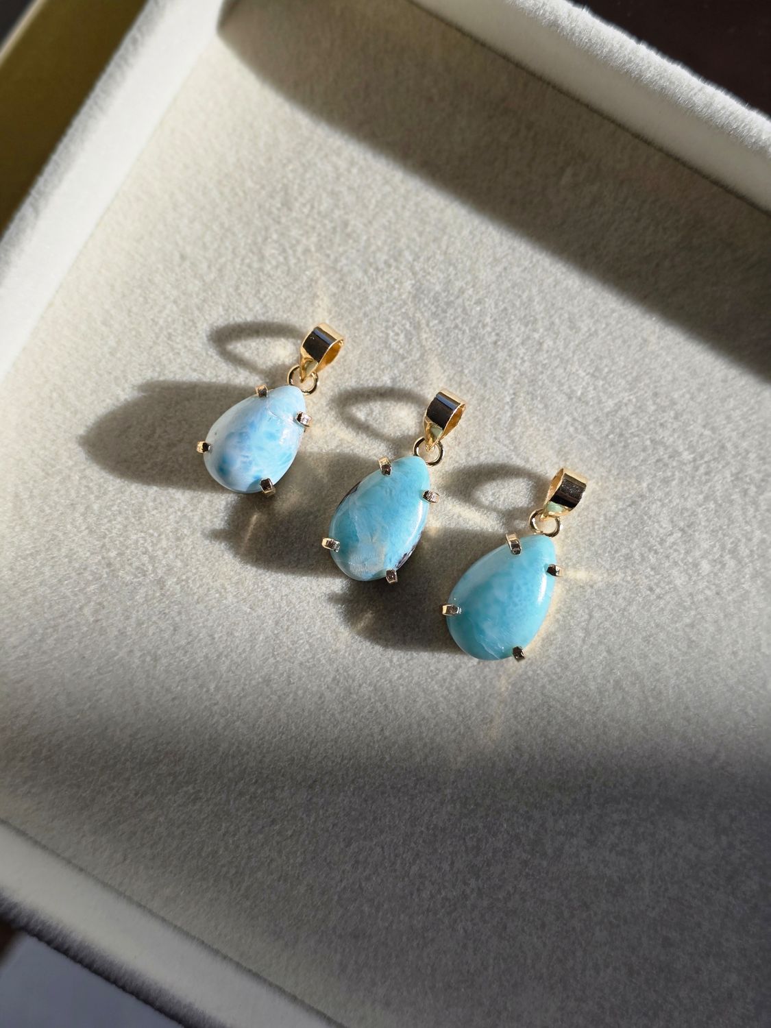 LARIMAR Anhänger Tropfen Gold