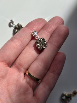 PYRIT Mini Quadrat Anhänger Silber