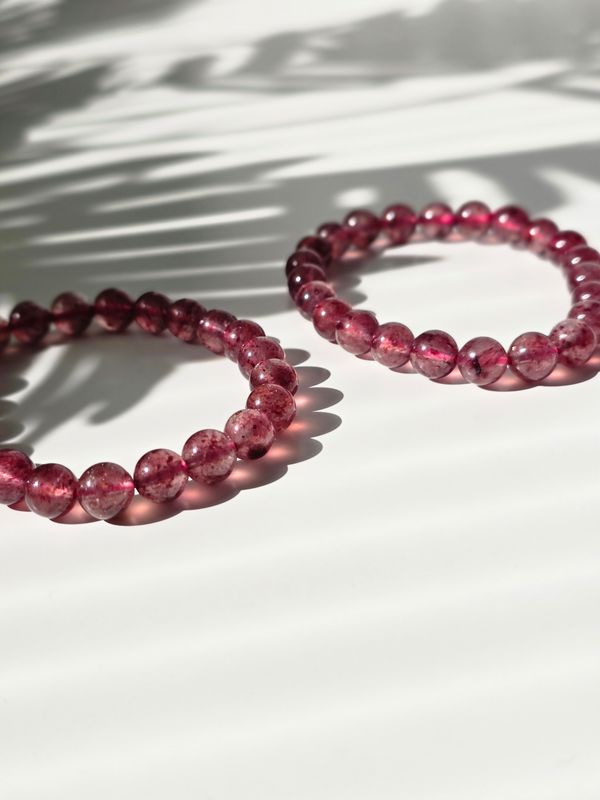 ERDBEERQUARZ Armband