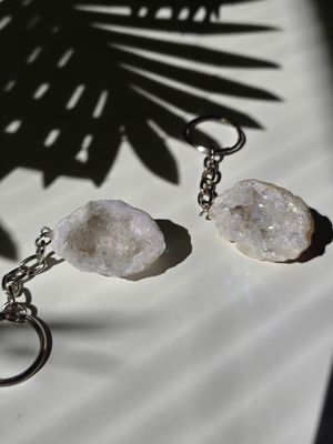 ANGEL AURA Geode Schlüsselanhänger
